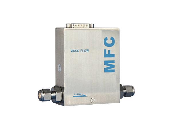 熱式質量流量計 / 流量控制器 熱式質量流量計 / 流量控制器