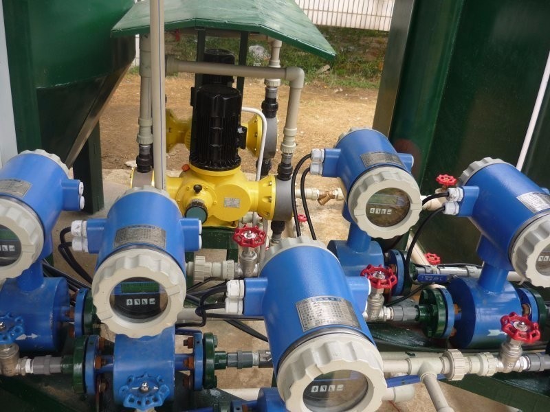 一體式電磁流量計(jì) 一體式電磁流量計(jì)