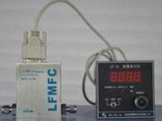 熱式質量流量計 / 流量控制器 熱式質量流量計 / 流量控制器